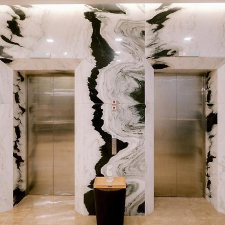 Goldberry Suites And Hotel سيبو المظهر الخارجي الصورة
