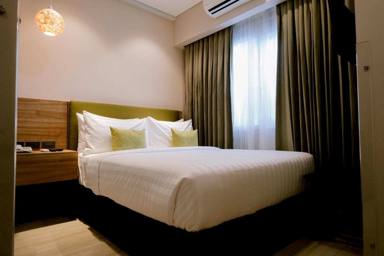 Goldberry Suites And Hotel سيبو المظهر الخارجي الصورة