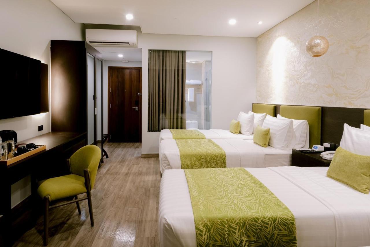 Goldberry Suites And Hotel سيبو المظهر الخارجي الصورة