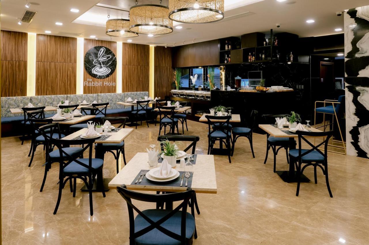 Goldberry Suites And Hotel سيبو المظهر الخارجي الصورة