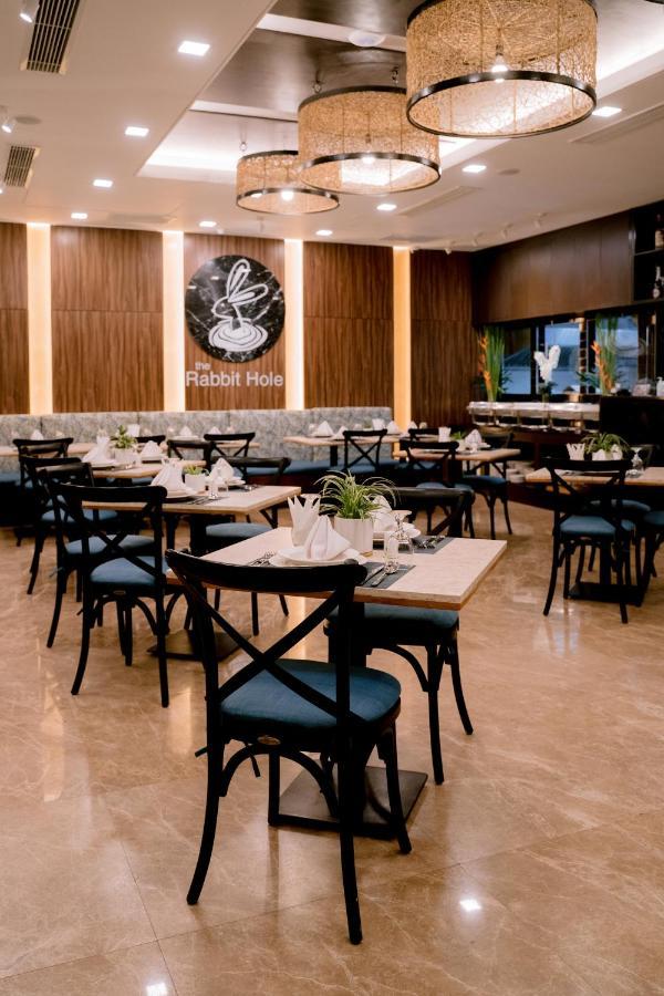 Goldberry Suites And Hotel سيبو المظهر الخارجي الصورة